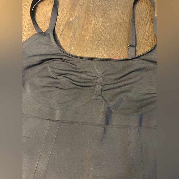 Spanx 'Thinstincts' Open Bust Mid Thigh Bodysuit in Black, sizeXL - Picture 2 of 7